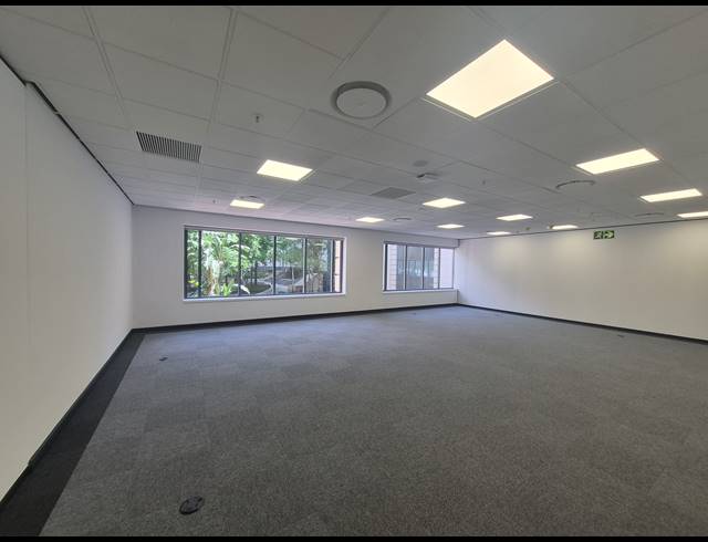 100M² OFFICE TO LET IN SANDTON CENTRAL